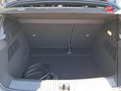 Photo 13 Renault Megane  E-Tech Electric EV60 220ch Iconic super charge -C