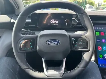 Photo 10 Ford Explorer  170ch Standard Range 52kWh Style RWD