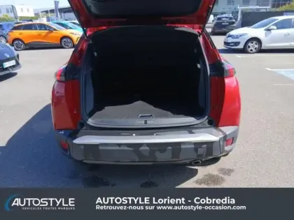 Photo 5 Peugeot 2008  1.5 BlueHDi 100ch S&S GT Line