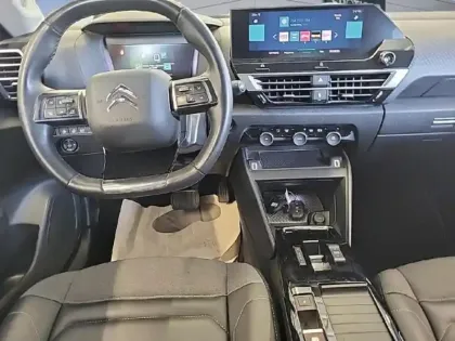 Photo 7 Citroën C4  Moteur électrique 136ch (100 kW) Shine Automatique