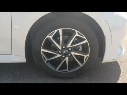 Photo 13 Toyota Yaris  116h Design 5p MY22