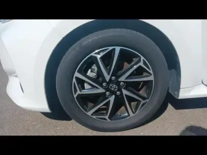 Photo 14 Toyota Yaris  116h Design 5p MY22