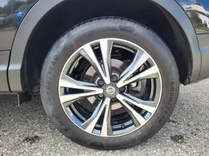 Photo 8 Nissan Qashqai  1.6L DIG-T 163ch N-Connecta