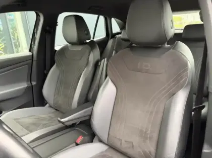 Photo 11 Volkswagen Id.4  148ch Pure 52 kWh