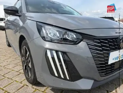 Photo 12 Peugeot 208  1.2 100ch S/S Allure CarPlay