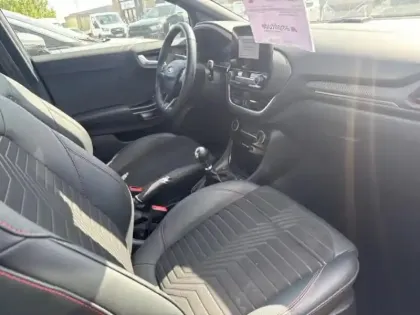 Photo 10 Ford Puma  1.0 Flexifuel 125 ch S&S mHEV ST-Line X