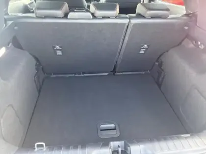 Photo 12 Ford Puma  1.0 Flexifuel 125 ch S&S mHEV ST-Line X