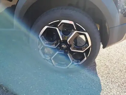 Photo 24 Citroën C3  1.2 Turbo 100ch MAX