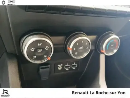 Photo 13 Renault Clio  1.5 Blue dCi 100ch Evolution