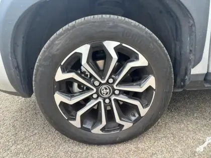 Photo 10 Toyota Yaris  Cross 116h Design MY22