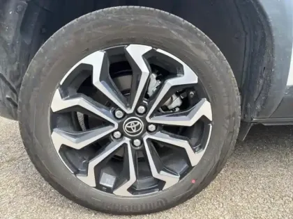 Photo 12 Toyota Yaris  Cross 116h Design MY22