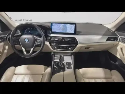 Photo 10 BMW Serie 5 Série 5 530eA 292ch Business Design Steptronic