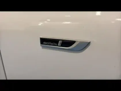 Photo 7 BMW Serie 5 Série 5 530eA 292ch Business Design Steptronic