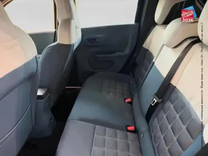 Photo 10 Fiat Panda Grande  1.2 Hybrid Turbo 110ch La Prima eDCT6