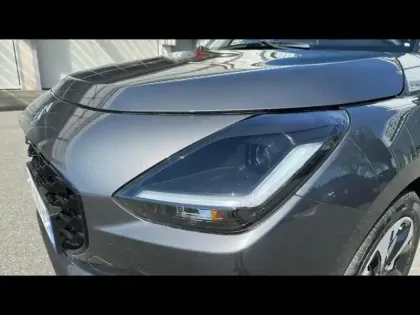 Photo 8 Suzuki Swift  1.2 Hybrid 83ch Pack