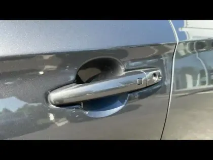 Photo 10 Suzuki Swift  1.2 Hybrid 83ch Pack