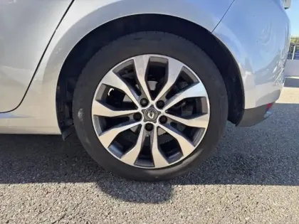 Photo 10 Renault Megane  1.5 Blue dCi 115ch Techno EDC -23