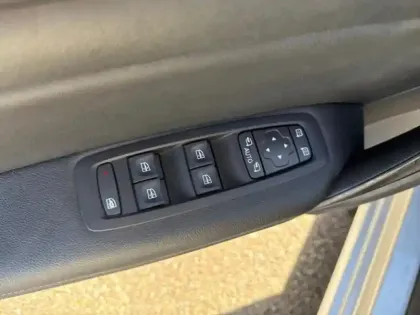 Photo 11 Renault Megane  1.5 Blue dCi 115ch Techno EDC -23