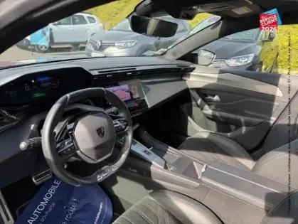 Photo 14 Peugeot 308  SW PHEV 180ch GT e-EAT8