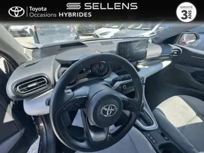 Photo 12 Toyota Yaris  116h Iconic 5p MY22