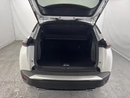 Photo 6 Peugeot 2008  1.2 PureTech 130ch S&S Allure EAT8