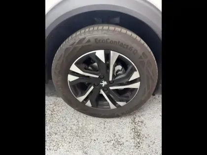 Photo 7 Peugeot 2008  1.2 PureTech 130ch S&S Allure EAT8