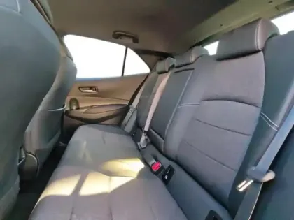 Photo 13 Toyota Corolla  1.8 140ch Design MY24