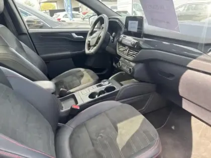 Photo 10 Ford Kuga  2.5 Duratec 190 ch FHEV E85 ST-Line X BVA