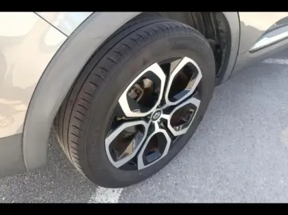 Photo 12 Renault Arkana  1.6 E-Tech hybride 145ch Techno -22