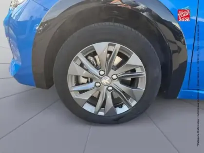 Photo 9 Peugeot 208  e- 136ch Style