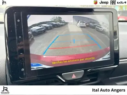 Photo 14 Toyota Yaris  116h Dynamic 5p MC24