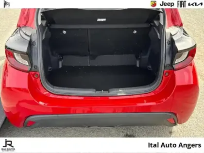 Photo 5 Toyota Yaris  116h Dynamic 5p MC24