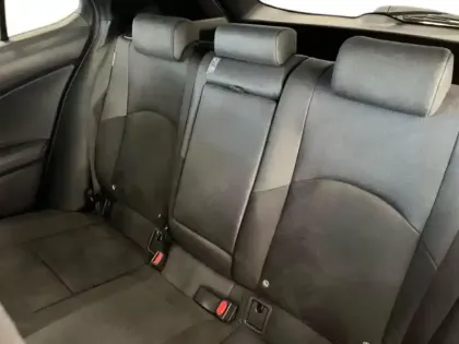 Photo 12 Lexus UX  250h 2WD Premium Edition MY22