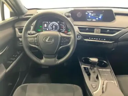 Photo 10 Lexus UX  250h 2WD Premium Edition MY22