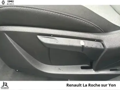 Photo 9 Renault Clio  1.5 Blue dCi 100ch Evolution - 24