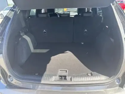 Photo 12 Ford Kuga  2.5 Duratec 180ch Hybrid FlexiFuel ST-Line X Powershift