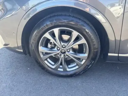 Photo 8 Ford Kuga  2.5 Duratec 180ch Hybrid FlexiFuel ST-Line X Powershift