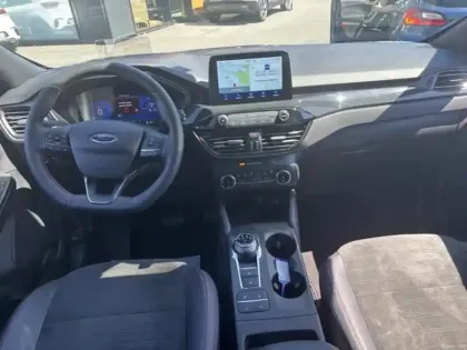 Photo 14 Ford Kuga  2.5 Duratec 180ch Hybrid FlexiFuel ST-Line X Powershift