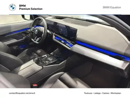 Photo 5 BMW Serie 5 Série 5 550e 489ch M Sport xDrive
