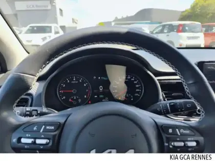 Photo 7 Kia Rio  1.0 T-GDI 120ch MHEV GT-Line DCT7