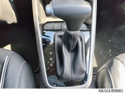 Photo 8 Kia Rio  1.0 T-GDI 120ch MHEV GT-Line DCT7