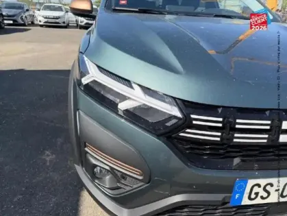 Photo 12 Dacia Jogger  1.6 hybrid 140ch Extreme 5 places
