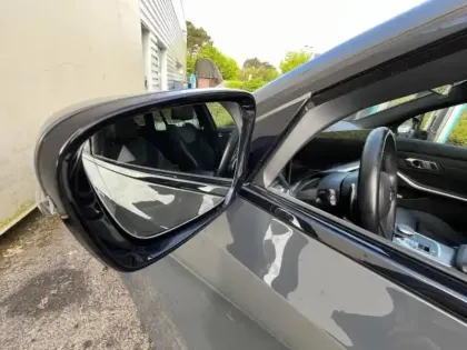 Photo 12 BMW Serie 3 Série 3 Touring 320eA 204ch M Sport