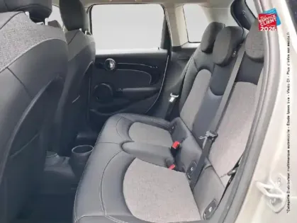 Photo 11 Mini Mini  5 Portes Cooper 136ch Edition Premium BVA7
