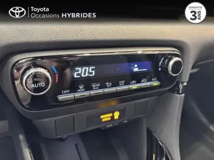 Photo 14 Toyota Yaris  116h Design 5p MY26