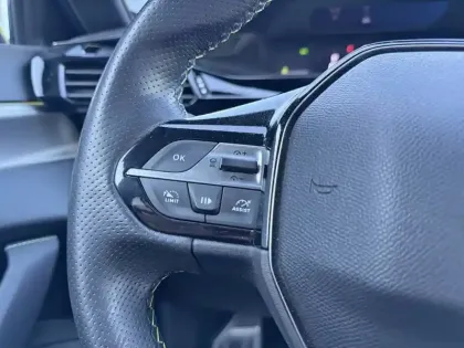 Photo 17 Peugeot 308  BlueHDi 130ch S&S EAT8