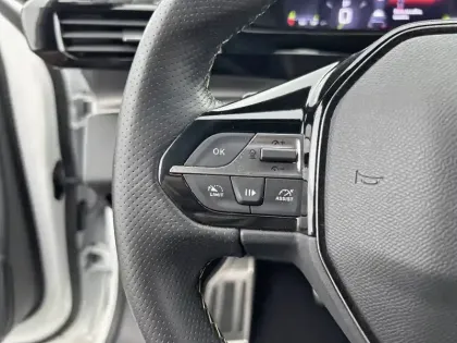 Photo 42 Peugeot 308  BlueHDi 130ch S&S EAT8