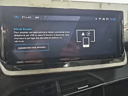 Photo 18 Peugeot 2008  BlueHDi 130 S&S EAT8