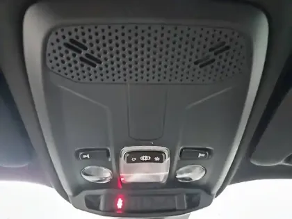 Photo 19 Peugeot 2008  BlueHDi 130 S&S EAT8