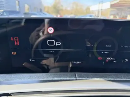 Photo 9 Peugeot 3008  Hybrid 145 e-DCS6